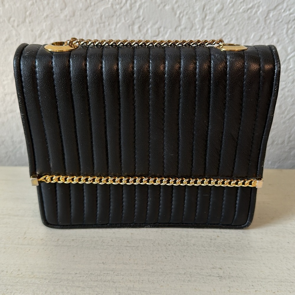 Neiman Marcus VINTAGE CLUTCH/CROSSBODY in EVC